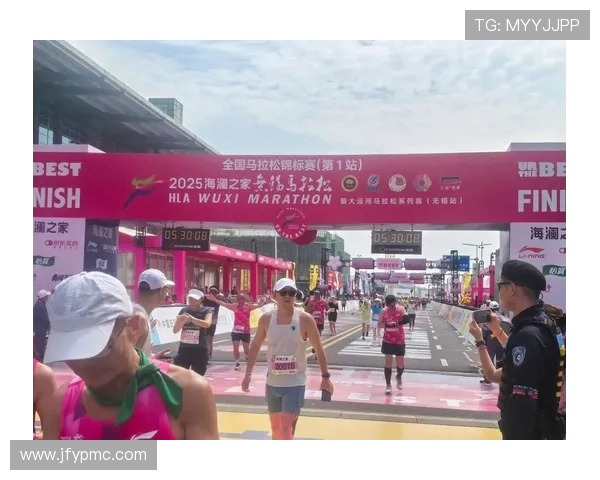 西安城市马拉松赛评析极限运动队的耐力与毅力展现